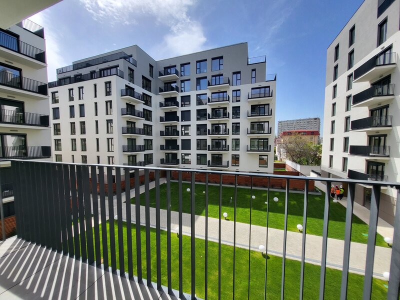 Arcadia, Piata Domenii, 2 camere lux, nou, predare imediata